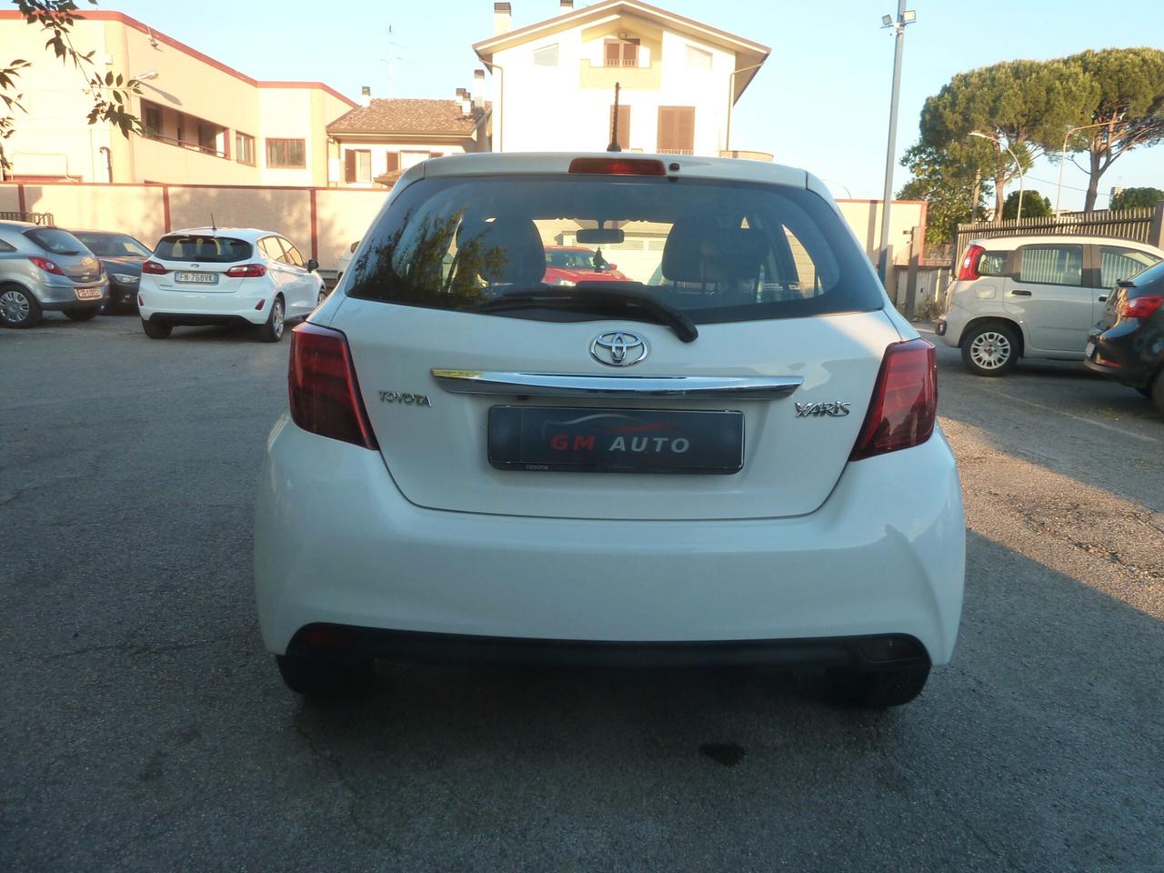 Toyota Yaris 1.0 5 p. OK Neopatentati
