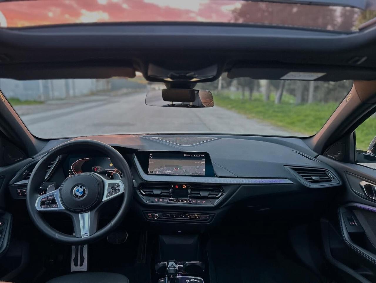 Bmw 118 118d 5p. Msport *TETTO*FULL