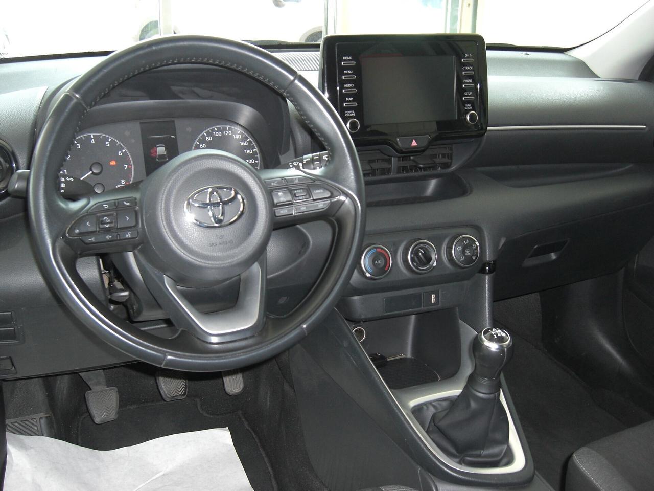 Toyota Yaris 1.0 5 porte BENZINA