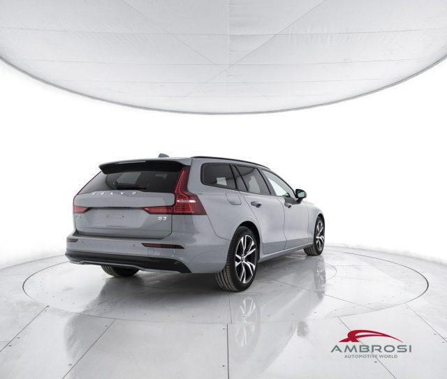 VOLVO V60 B3 Mild hybrid Benzina Plus Dark