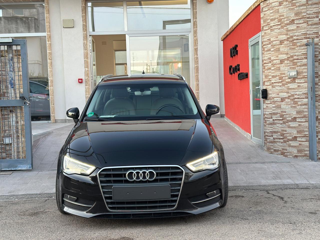 Audi A3 SPB 1.6 TDI Business-2016 18”/LED