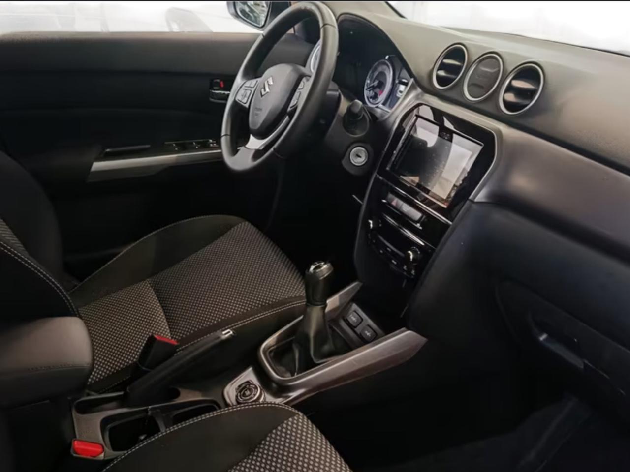Suzuki Vitara 1.5 140V Hybrid A/T 4WD AllGrip Starview 4x4