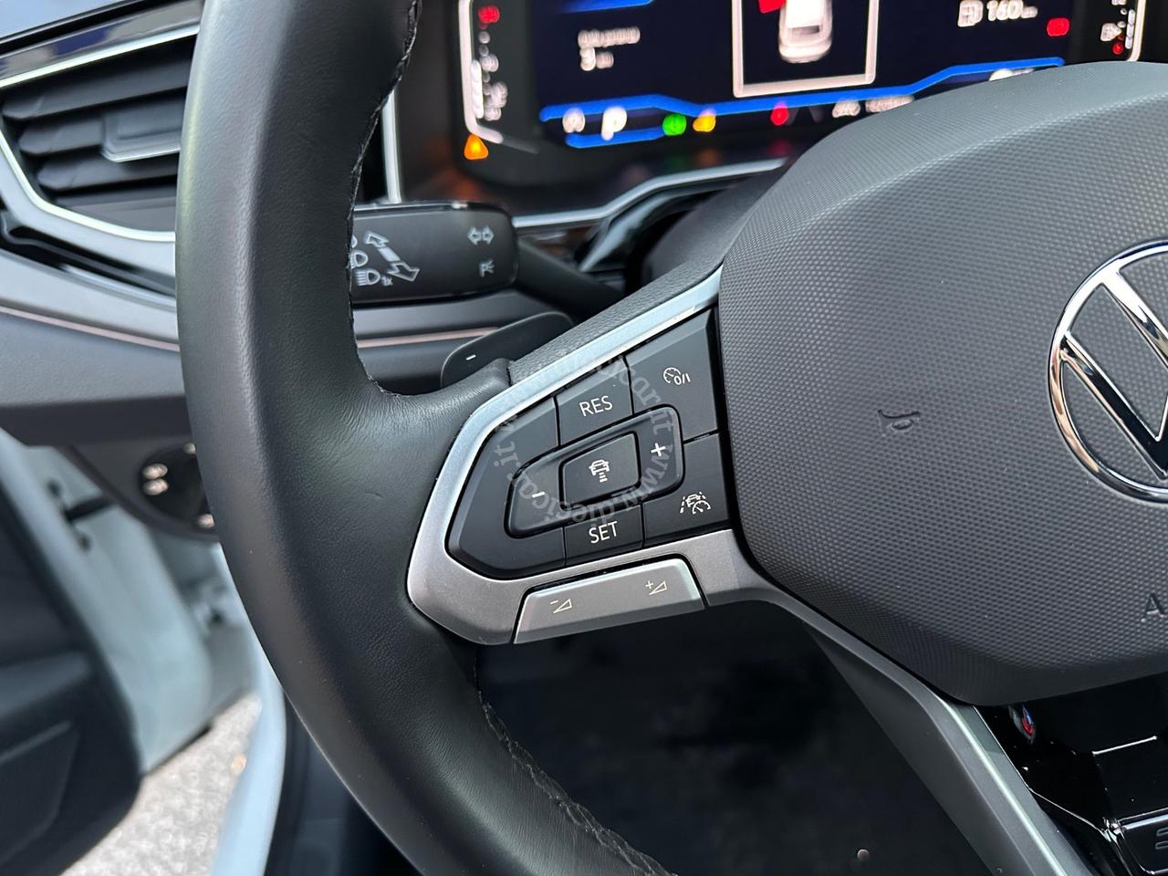 Volkswagen Taigo 1.0 tsi R-Line 115cv dsg MATRIX CAMERA TETTO