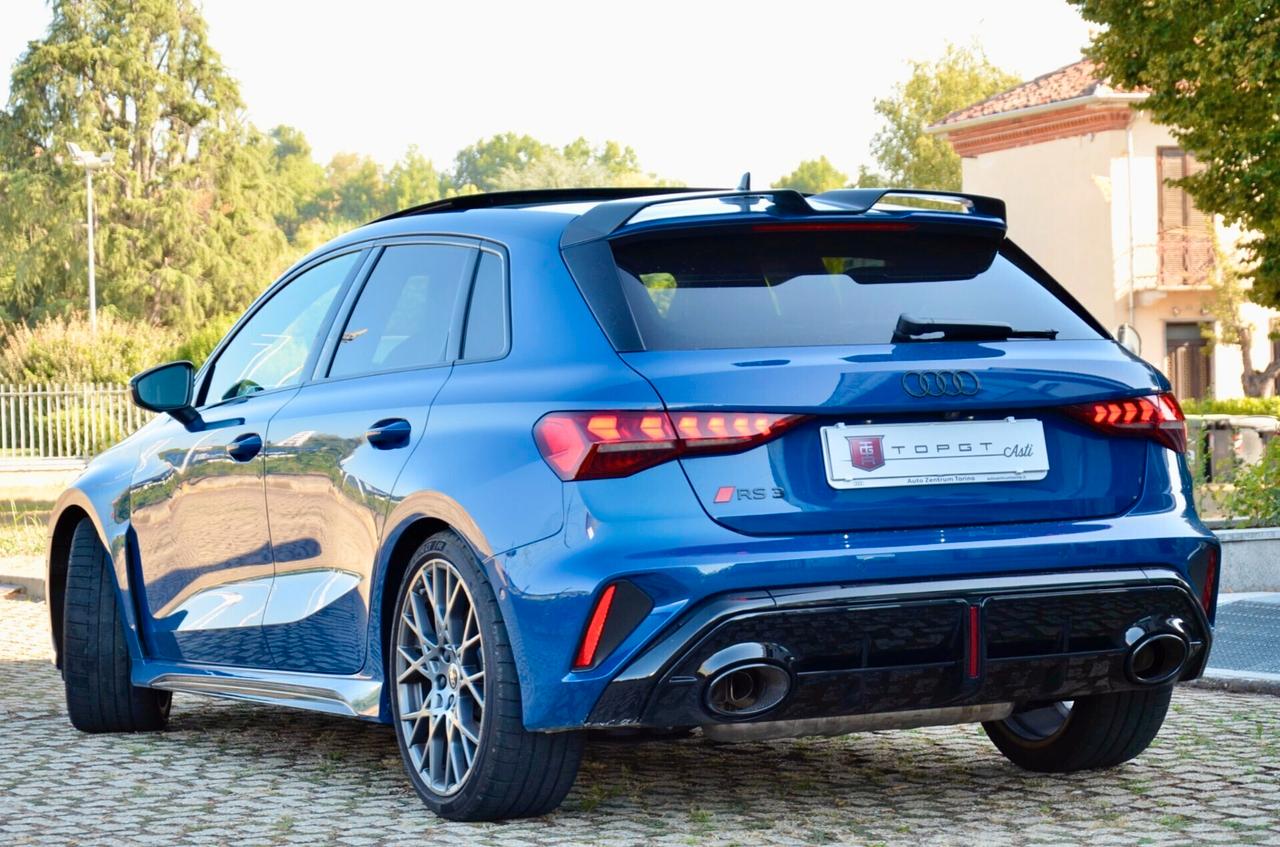 AUDI RS3 SPORTBACK 2.5 TFSI QUATTRO 400cv S-TRONIC, PARI AL NUOVO, UFF ITALIANA, UNICOPROPRIETARIO, GARANZIA AUDI 1/2030, TETTO, MATRIX, SCARICO, PERMUTE