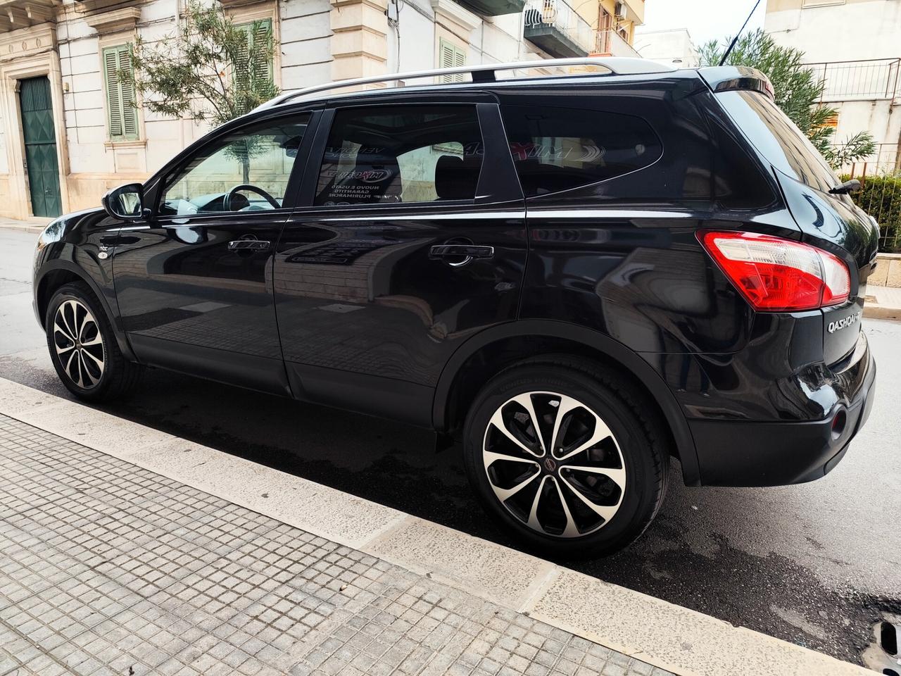 Nissan Qashqai+2 2.0 dCi 150CV N-TEC 7 POSTI TETTO