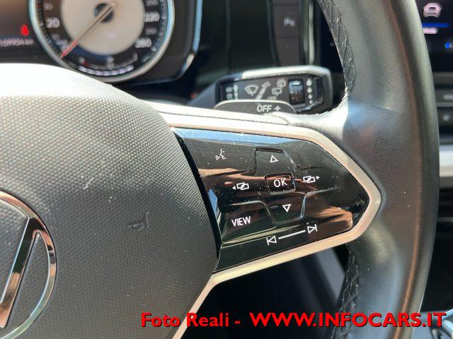 VOLKSWAGEN Touareg 3.0 V6 TDI SCR 231 cv PROMO !