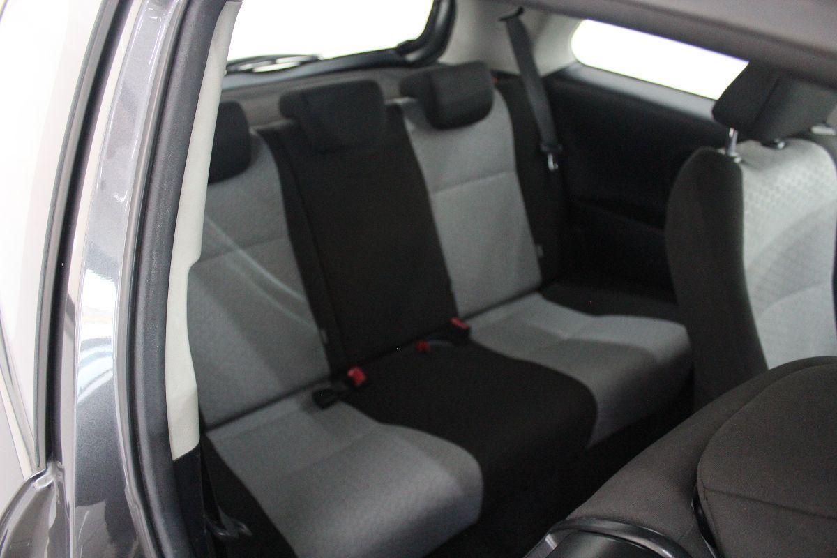 TOYOTA - Yaris - 1.3 3 porte Lounge