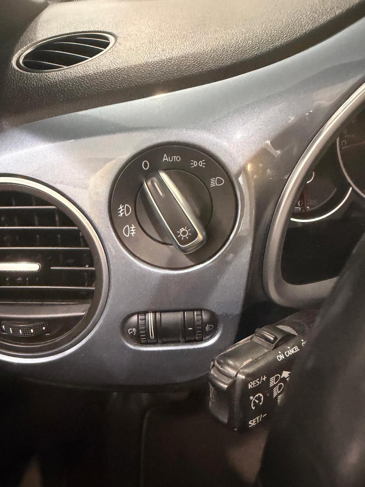 Volkswagen Maggiolino Cabrio 2.0 TDI Design BlueMotion Technology