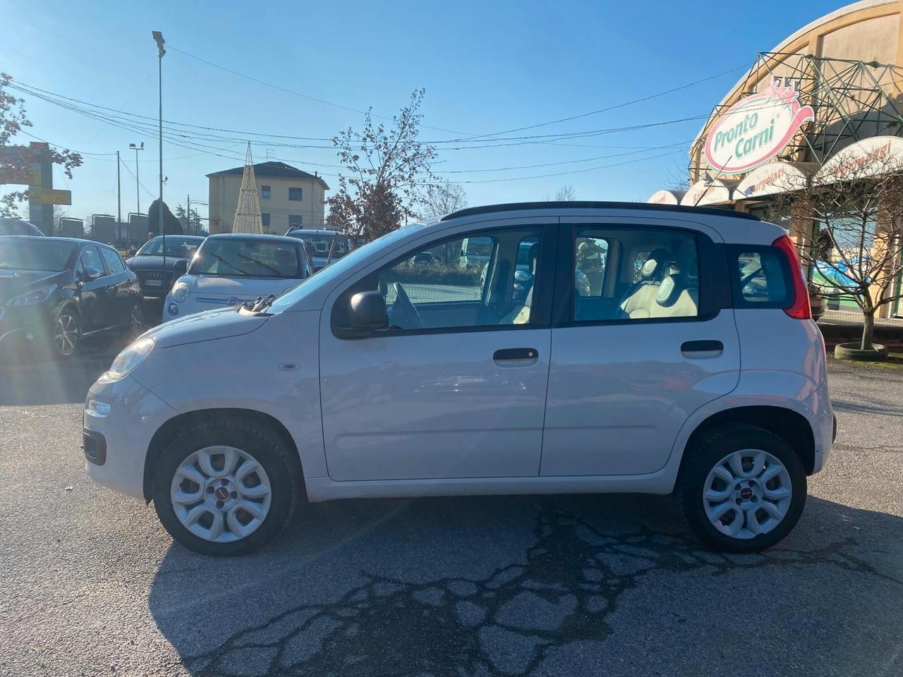 Fiat Panda 0.9 TwinAir Turbo Natural Power Lounge