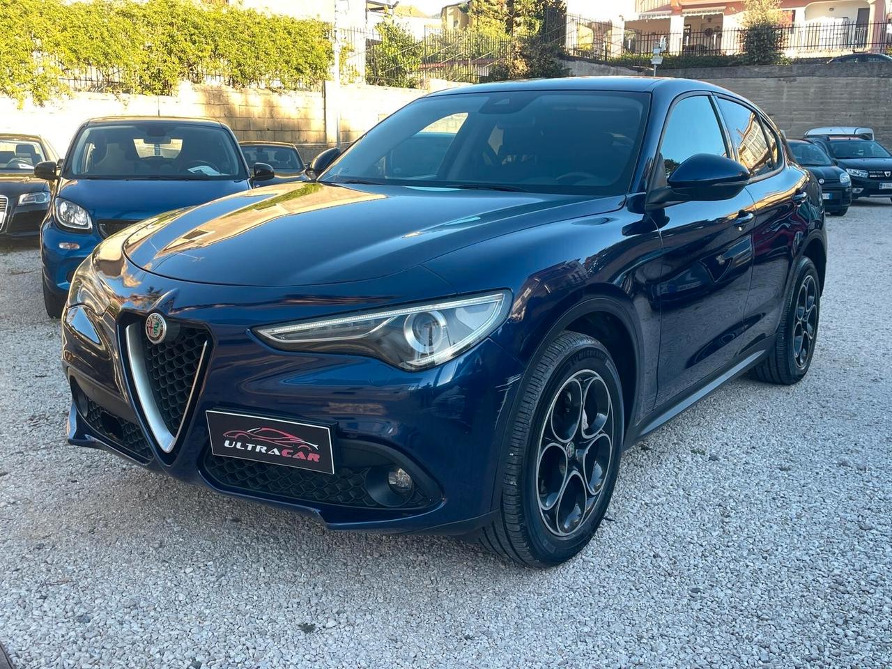 Alfa Romeo Stelvio 2.2 Turbodiesel 180 CV AT8 RWD Executive