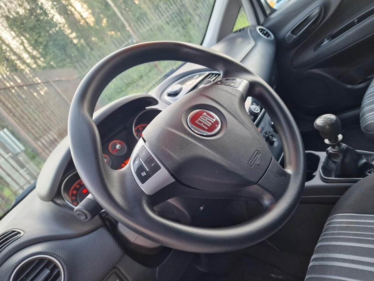 Fiat Punto Evo 1.4 5 porte Emotion EasyPower "GPL"