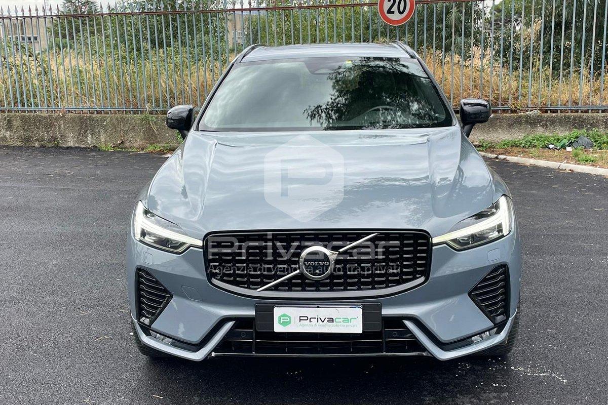 VOLVO XC60 B4 (d) AWD automatico Ultimate Dark N1