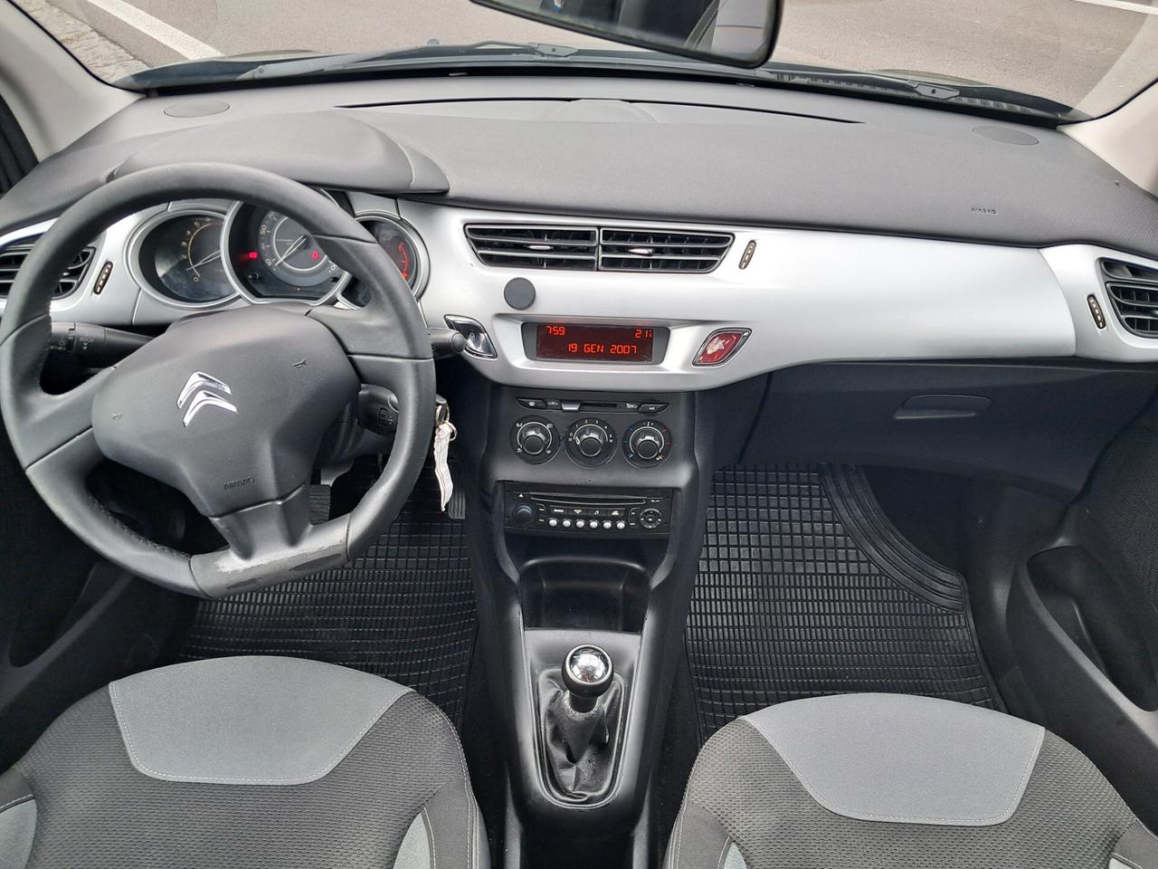 Citroen C3 1.1 Exclusive solo 132.000km
