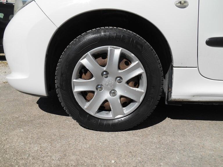 Peugeot 206 Plus 1.1 CON IMPIANTO G.P.L NEOPATENTATI