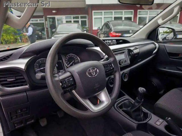 TOYOTA Hilux Hilux IV 2.4 d-4d double cab Comfort 4wd - GF290HN