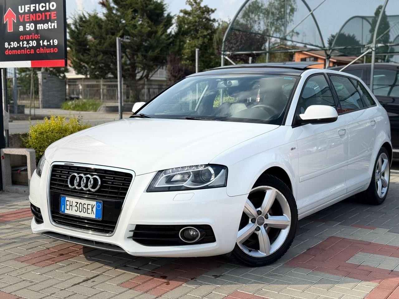 Audi A3 SPB. 2.0 TDI F.AP. S tronic S-LINE 140CV TETTO APRIBILE