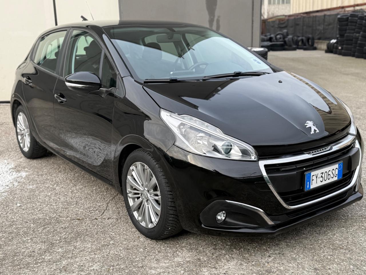 Peugeot 208 BlueHDi 100 S&S 5 porte GT Line