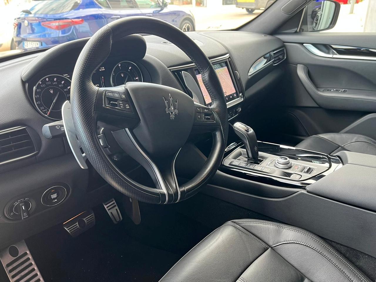 Maserati Levante V6 3.0 250cv Diesel Q4 Gransport