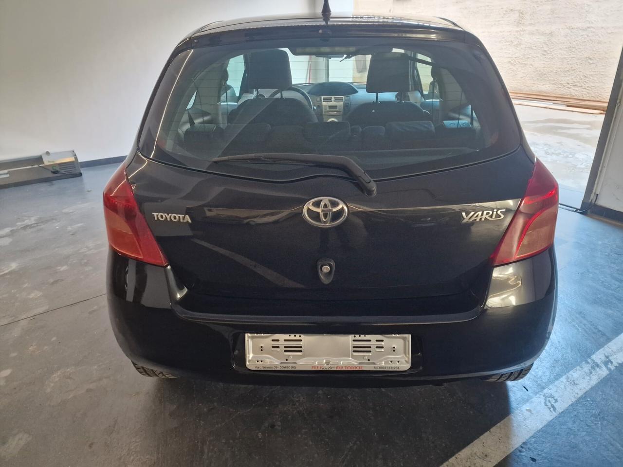 Toyota Yaris 1.3 3 porte Navi
