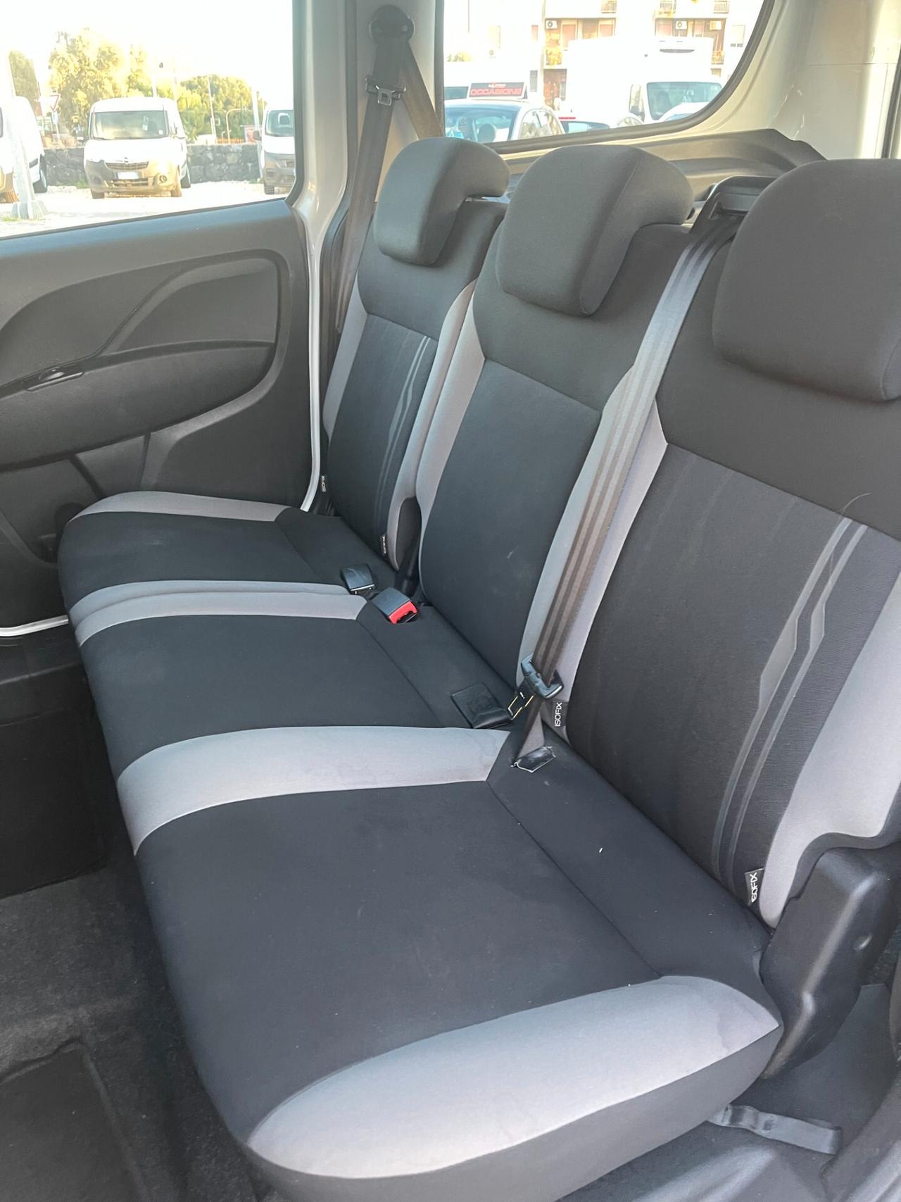 Fiat Doblò Maxi 5 posti 1.6 MJT 120CV Lounge