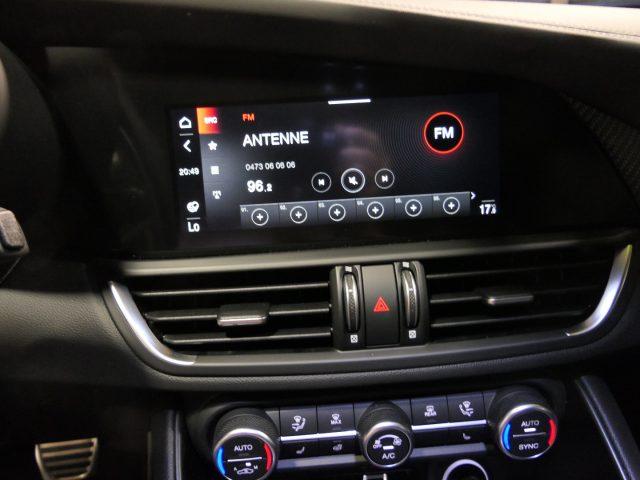 ALFA ROMEO Giulia 2.9 V6 Bi-Turbo AT8 Quadrifoglio