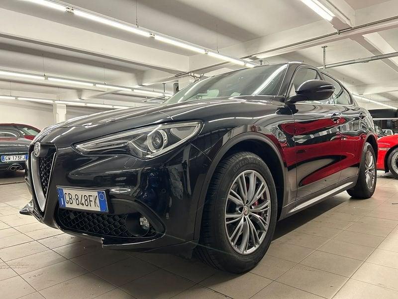 Alfa Romeo Stelvio 2.2 Turbodiesel 160 CV AT8 RWD AUTOCARRO