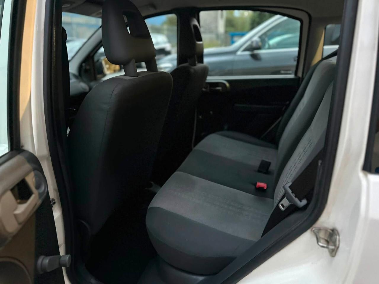 Fiat Panda 1.4 leggermente grandinata neopatentati