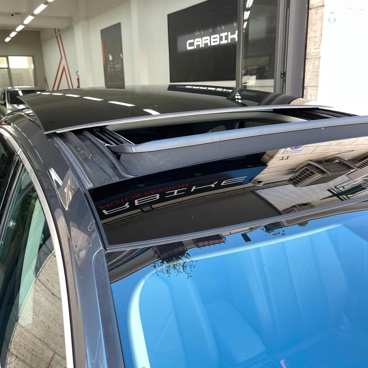 Audi Q3 35 TDI 150cv S-tronic S- line