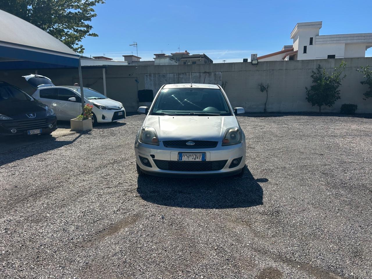Ford Fiesta 1.4 TDCi 5p. Ghia