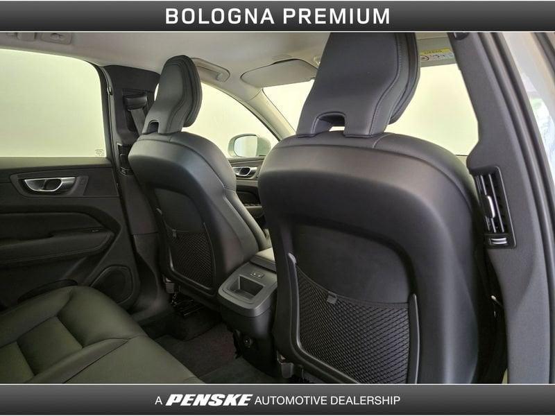 Volvo XC60 B4 (d) automatico Plus Bright