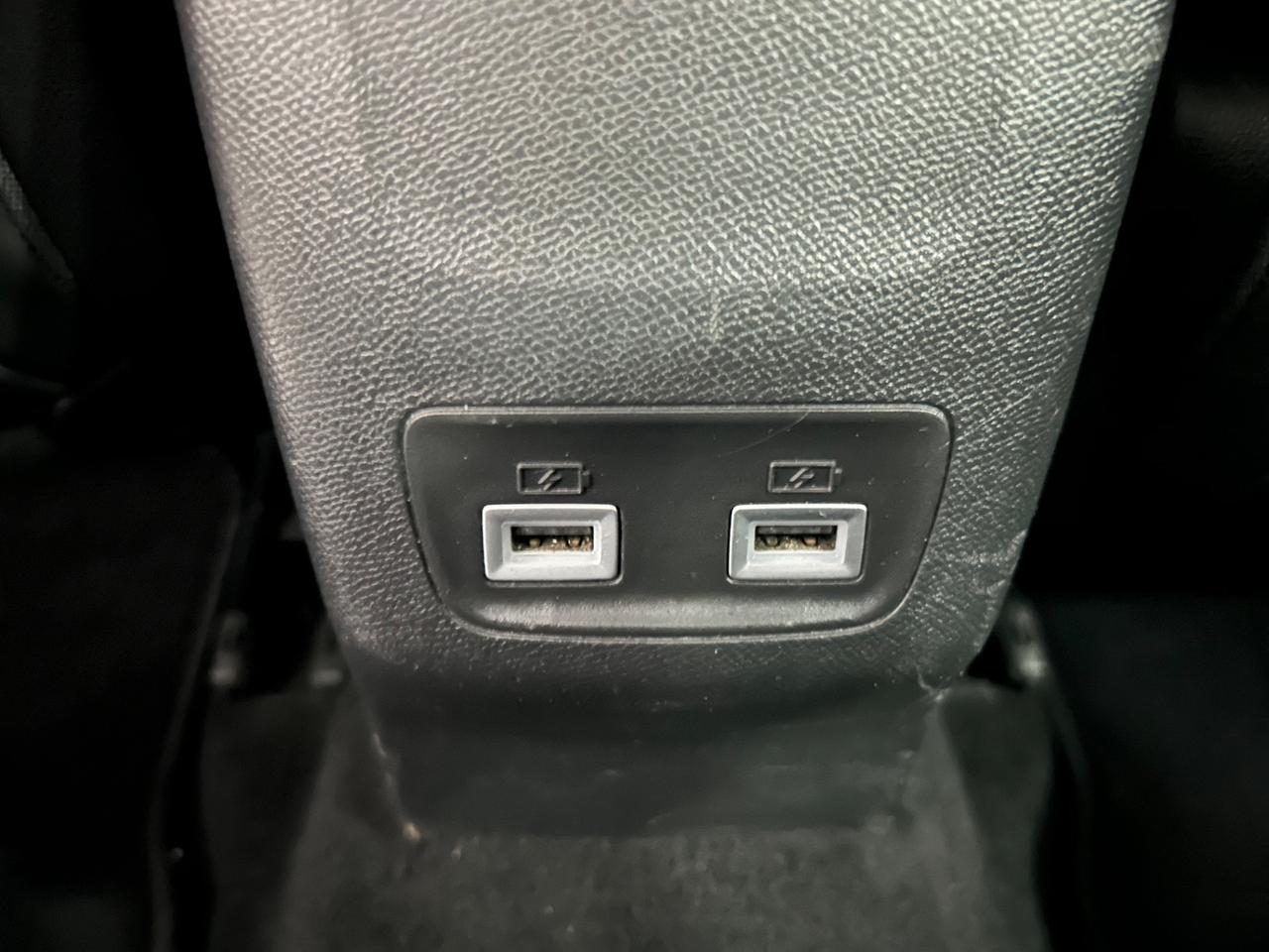 Peugeot 208 BlueHDi 100 Allure Navi Pack