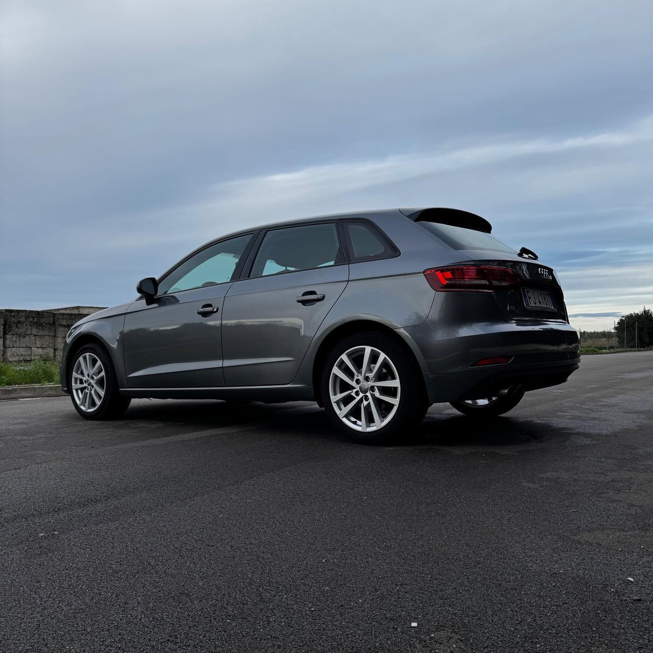 Audi A3 SPB 2.0 TDI S tronic Business