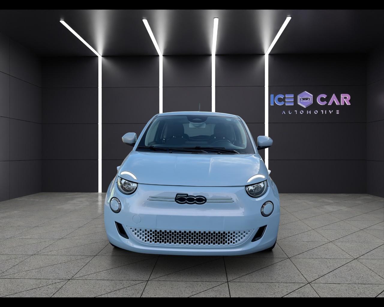 FIAT 500e - 500e Berlina 42 kWh Icon