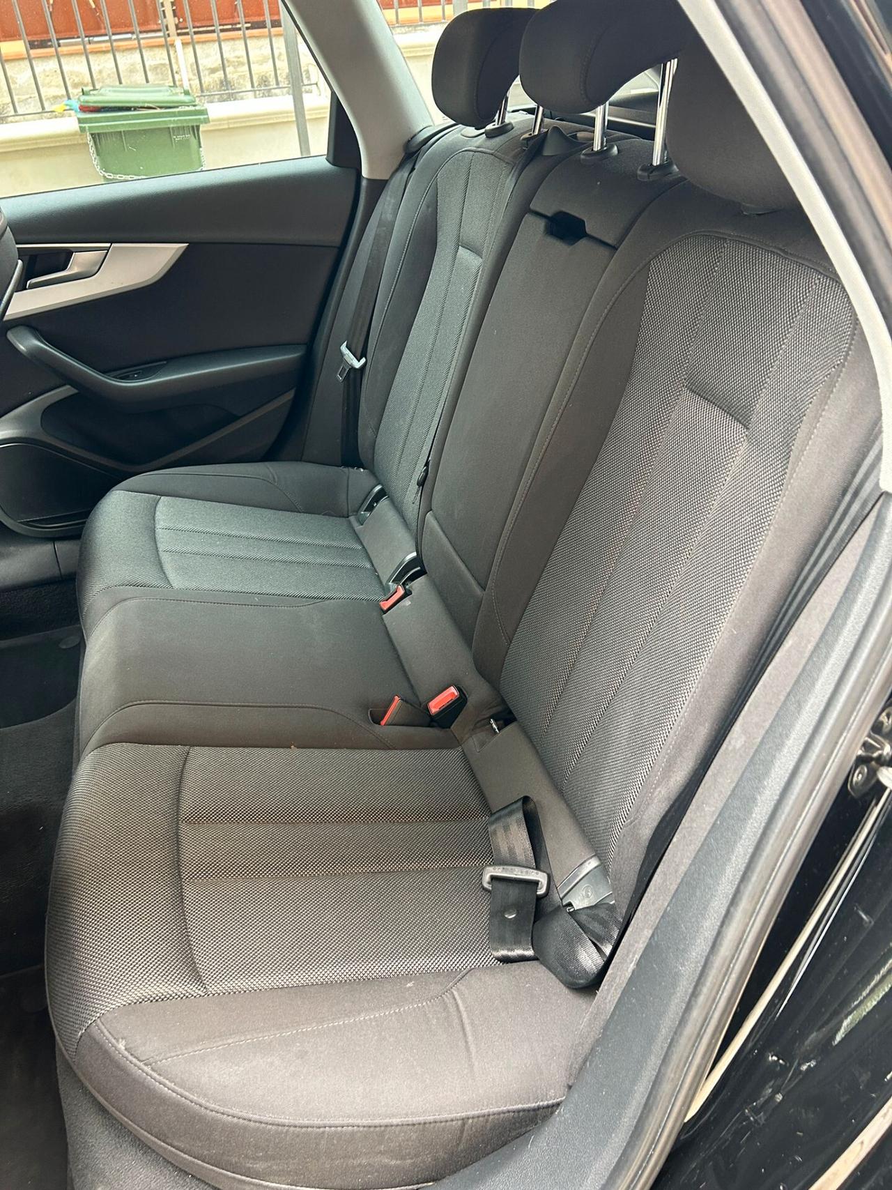 Audi A4 2.0 TDI 150 CV ultra S tronic