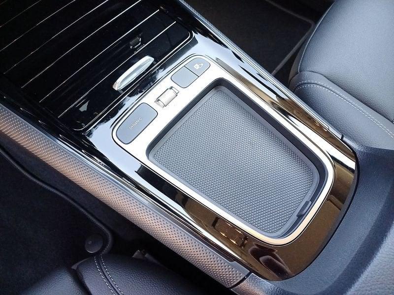 Mercedes-Benz GLA 180 d Advanced auto