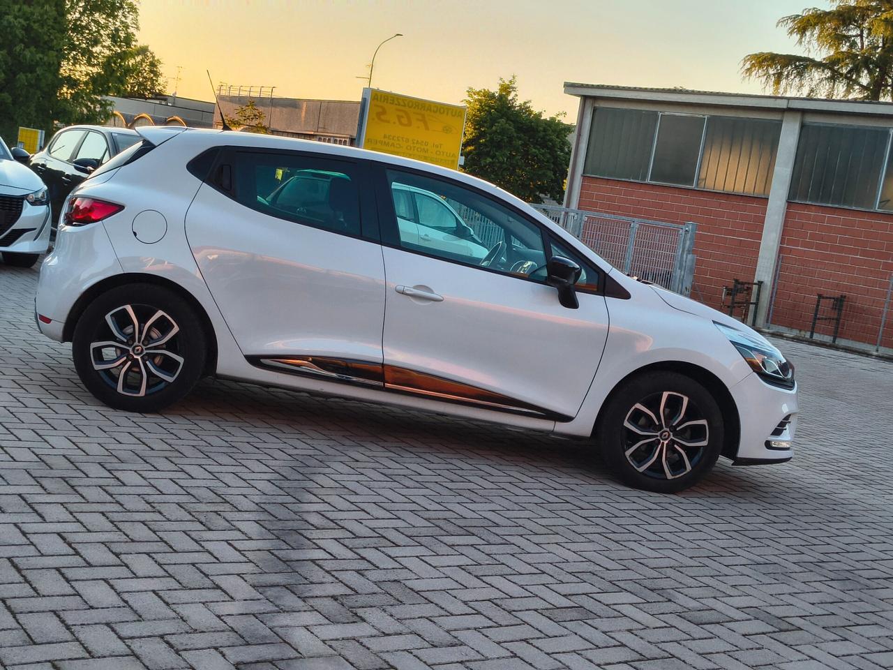 Renault Clio TCe 12V 75 CV 5 porte Life