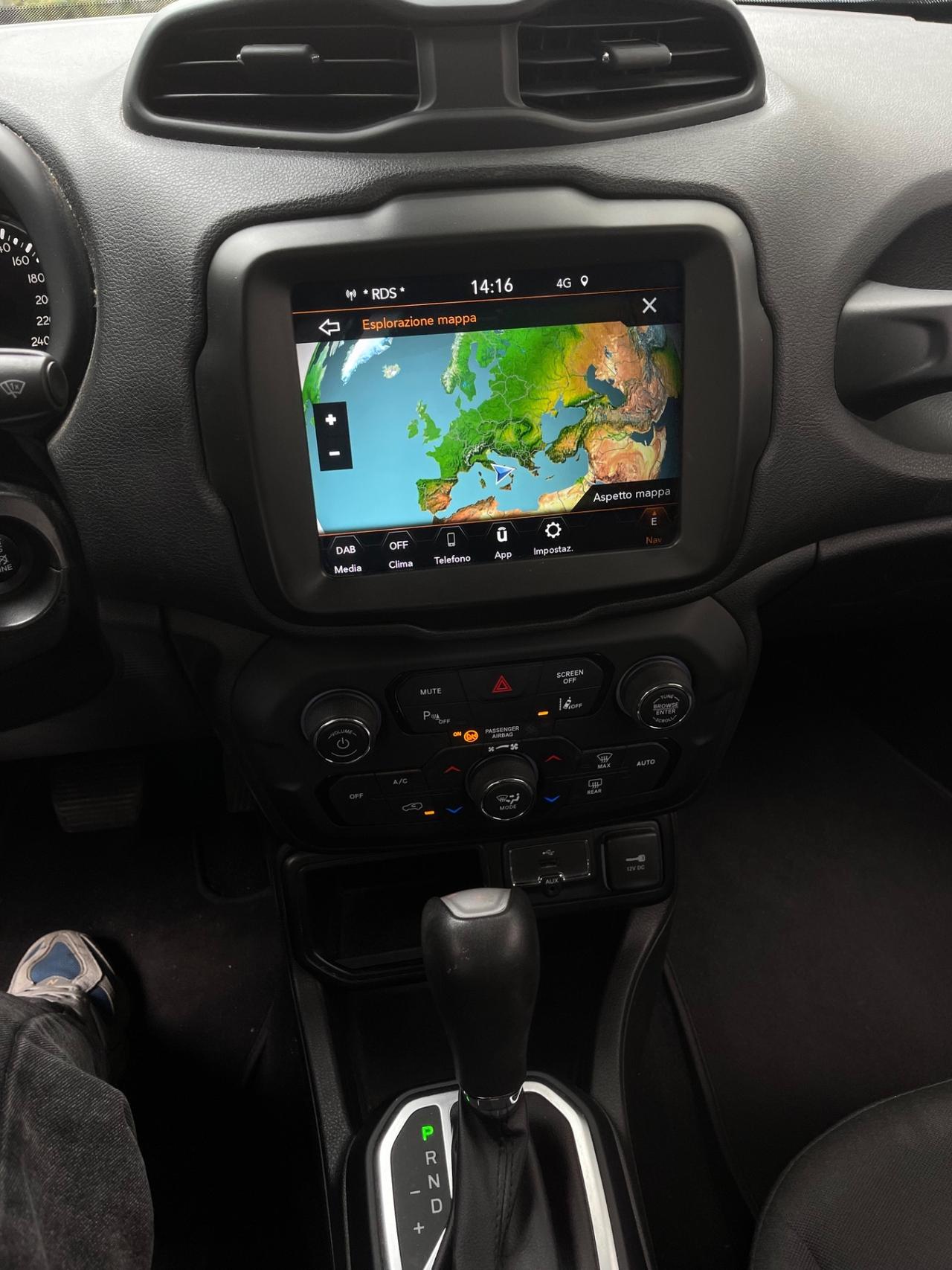 Jeep Renegade 1.6 Mjt 130 CV Longitude