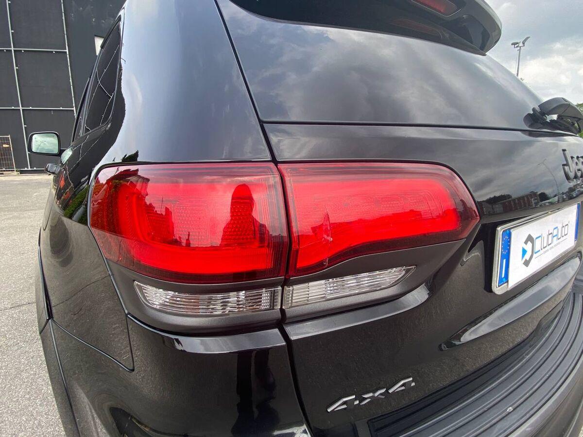 Jeep Grand Cherokee 3.0 V6 Night Eagle 250cv auto my18