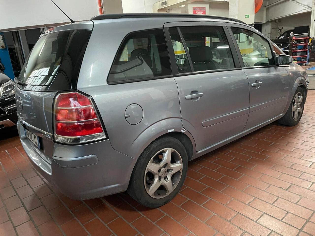Opel Zafira 1.9 CDTI 120CV Cosmo