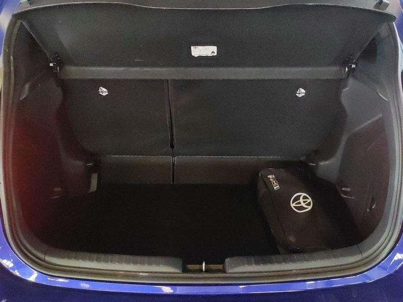 Toyota Yaris 1.5 Hybrid 5 porte Lounge 130 CV AREA C FREE