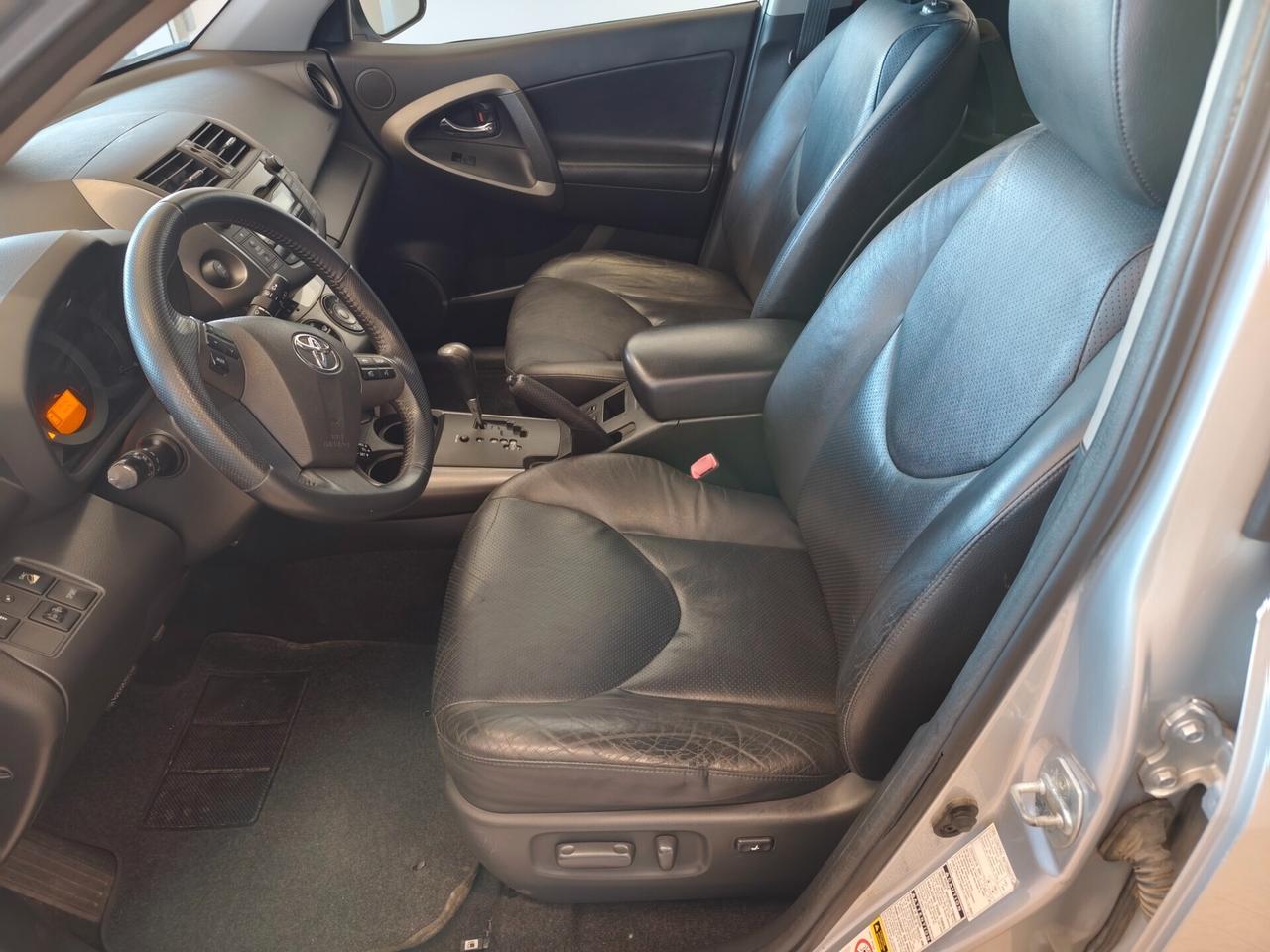 Toyota RAV 4 RAV4 Crossover 2.2 D-Cat A/T 150 CV Luxury