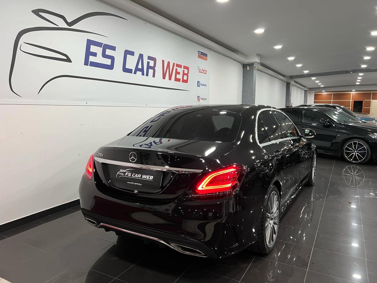 Mercedes Benz C220d Premium AMG 194 cv