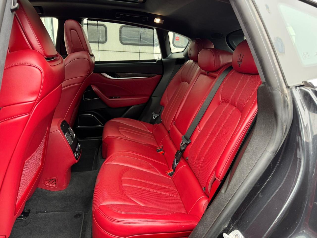 Maserati Levante V6 430 CV S AWD Gransport