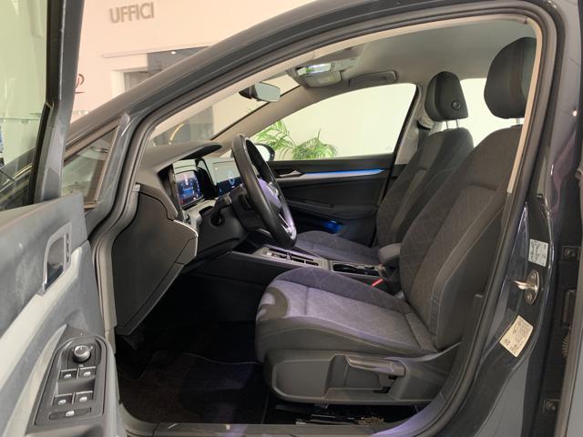 VOLKSWAGEN Golf 1.0 eTSI EVO DSG Life