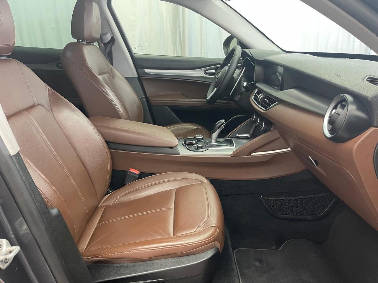 Alfa Romeo Stelvio Q4 210CV VELOCE AT8