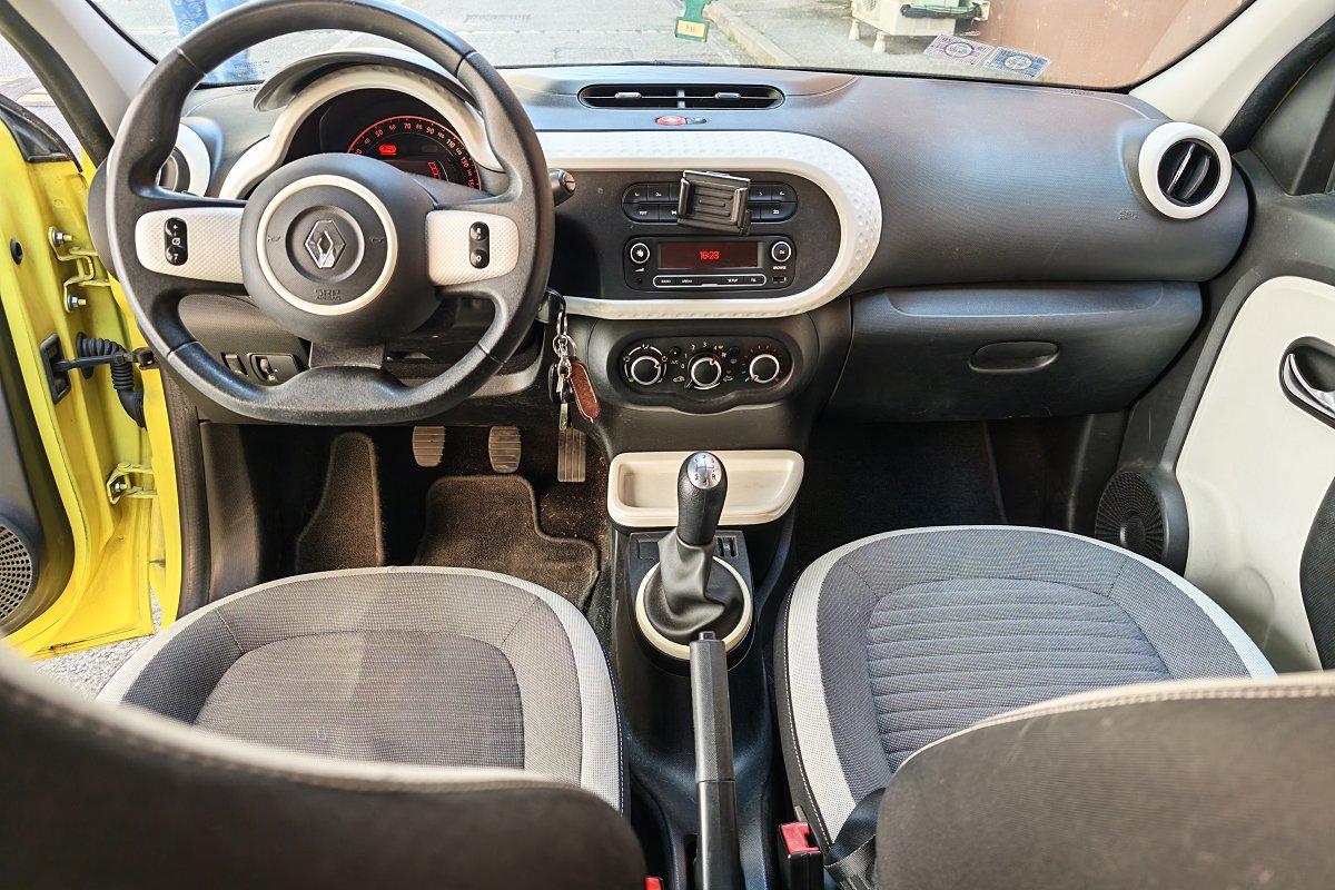 RENAULT Twingo SCe Lovely
