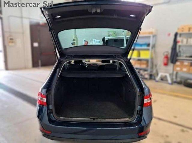 SKODA Superb Wagon Wagon iV 1.4 tsi phev Style dsg -GE476CM