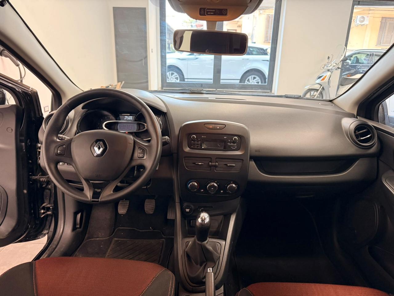 Renault Clio 1.5 dCi 8V 75CV 5 porte