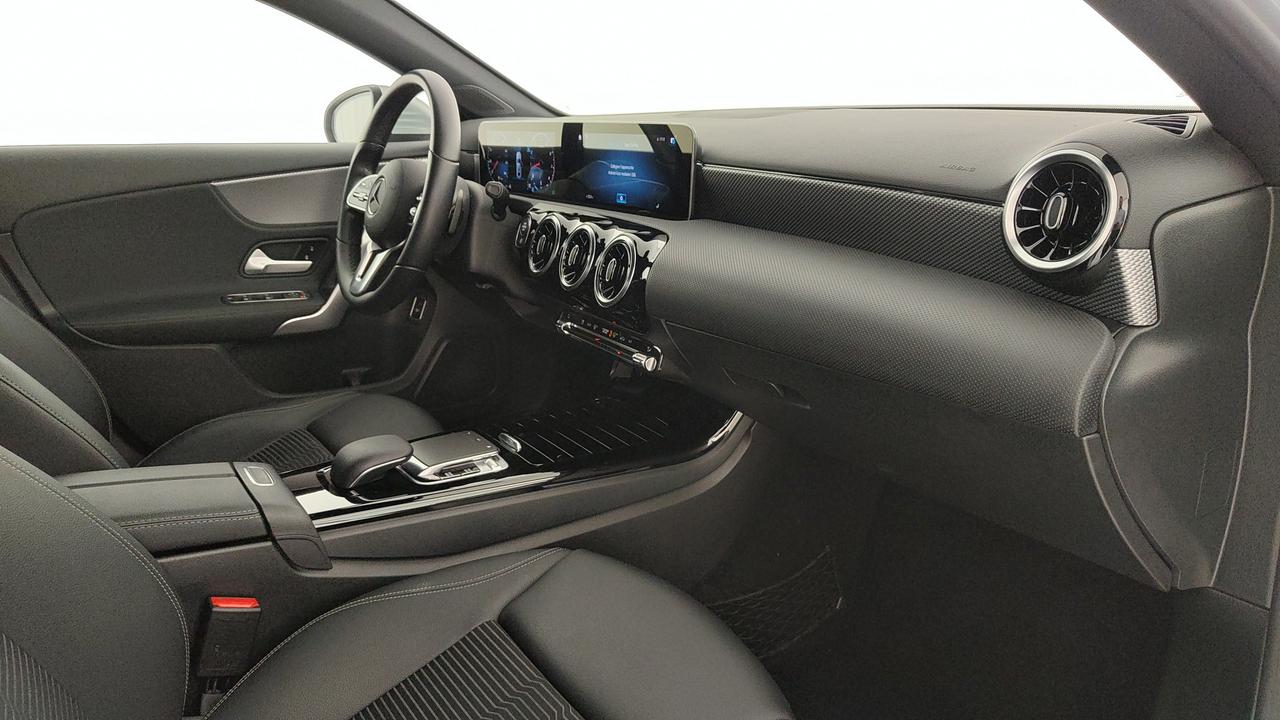 Mercedes-Benz A 200 Sport auto