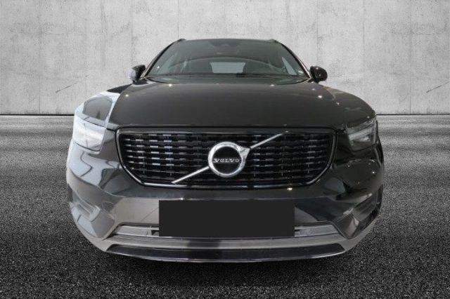 VOLVO XC40 T3 Geartronic R-design